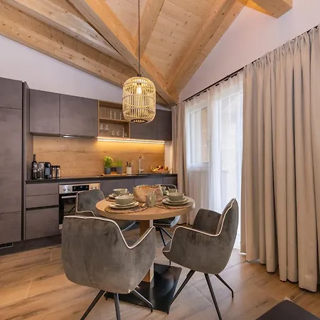 Top 5 By Interhome דירה *